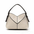 #169.8 Women's new fashion Joker large capacity messenger bag handbag